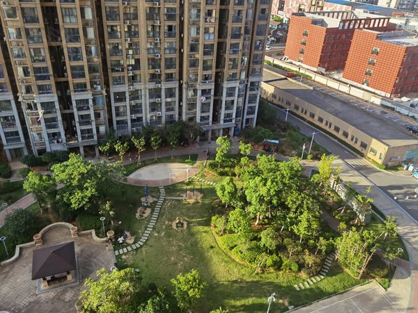 南昌青山湖上海路紫荆人才公寓上海路紫荆人才公寓精装两室一厅,家具