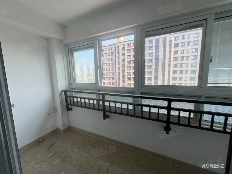 中梁阳光城钟吾首府