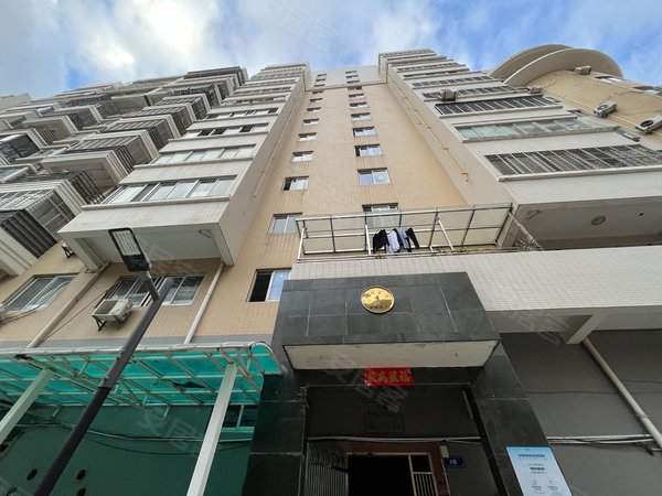 泉州洛江万安街道景明花园洛江十一中旁 单身公寓 家具家电齐全 拎包