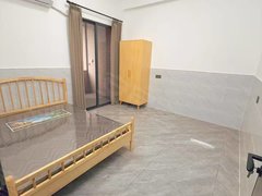 汕尾陆丰东海出租：六驿思博建设路附近一房一厅月付900领包入住。出租房源真实图片