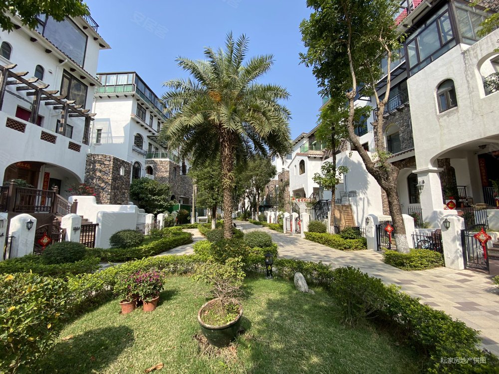 深圳房产网>深圳二手房>宝安二手房>西乡二手房>招商华侨城曦城(六期)