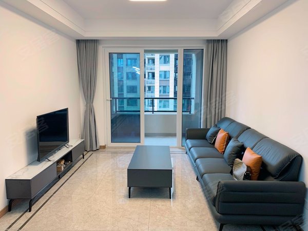 重庆江北江北嘴保利观澜(二期)无中介费 概澜溪地铁站附近保利观澜