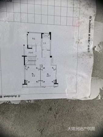 溪涪和院二期3室2厅3卫129㎡南145万