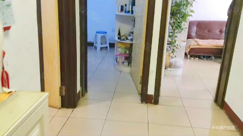 育红胡同 低容积 满五   南北通透 带外扩 带小院看房方便