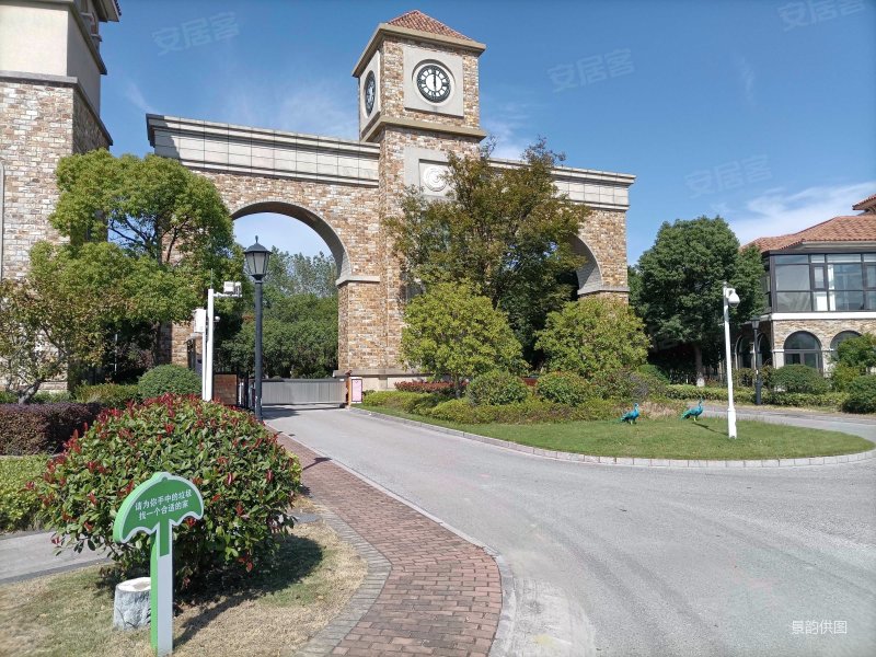 太湖临湖湾腾飞路605号5室5厅3卫386平方米