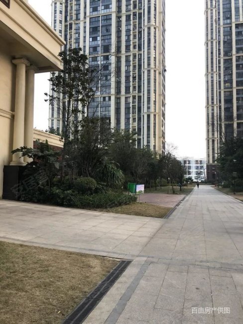 柳州房产网>柳州二手房>柳南二手房>柳南二手房>香颂诺丁山>488_650竖