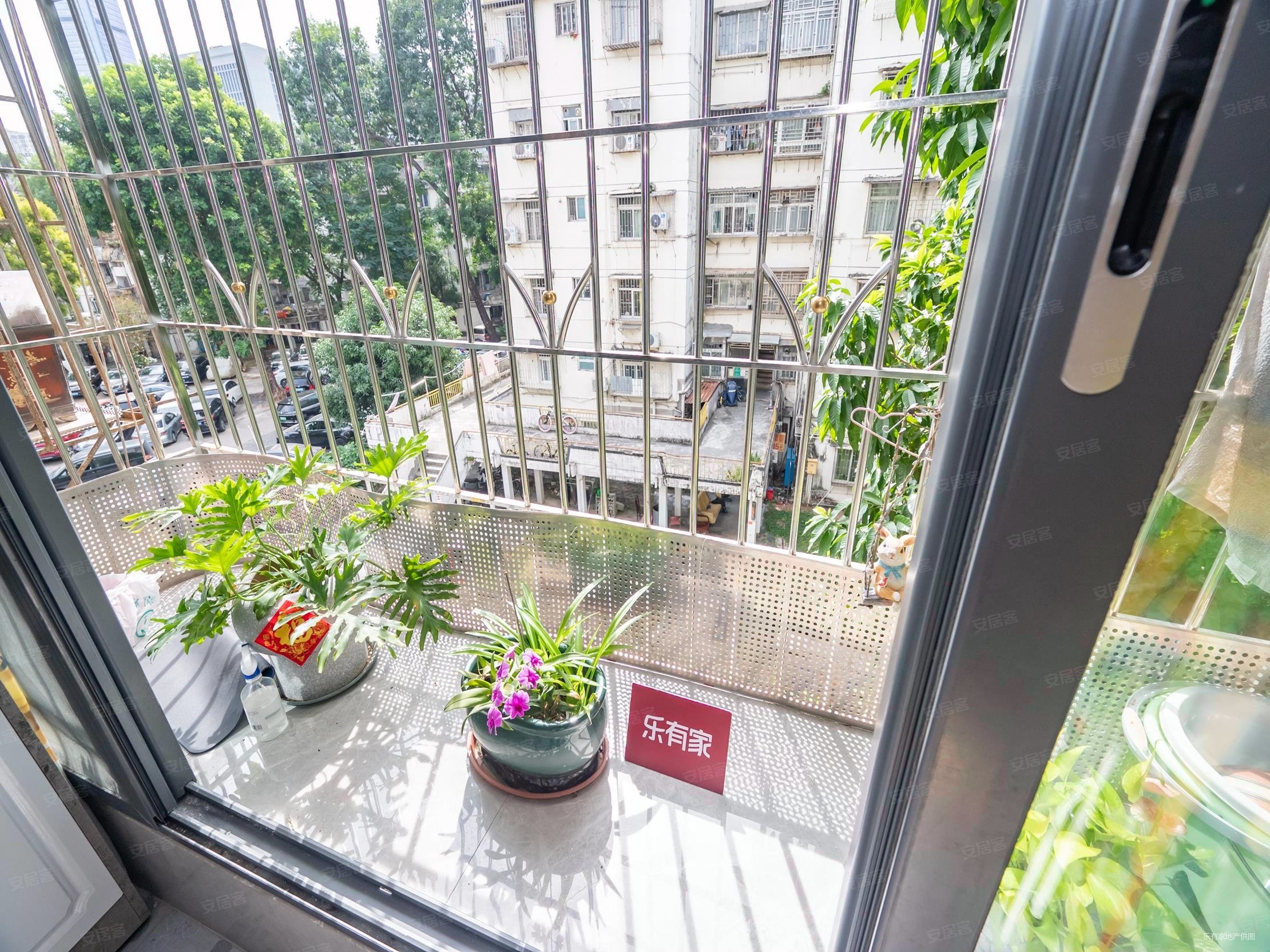 园岭新村3室1厅1卫78㎡南北468万