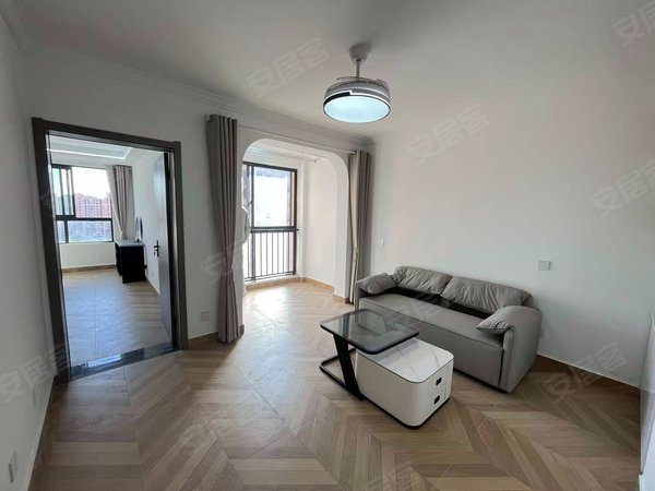 上海浦东川沙心圆西苑川沙地铁口精装修一房一厅,随时看,出行方便,有
