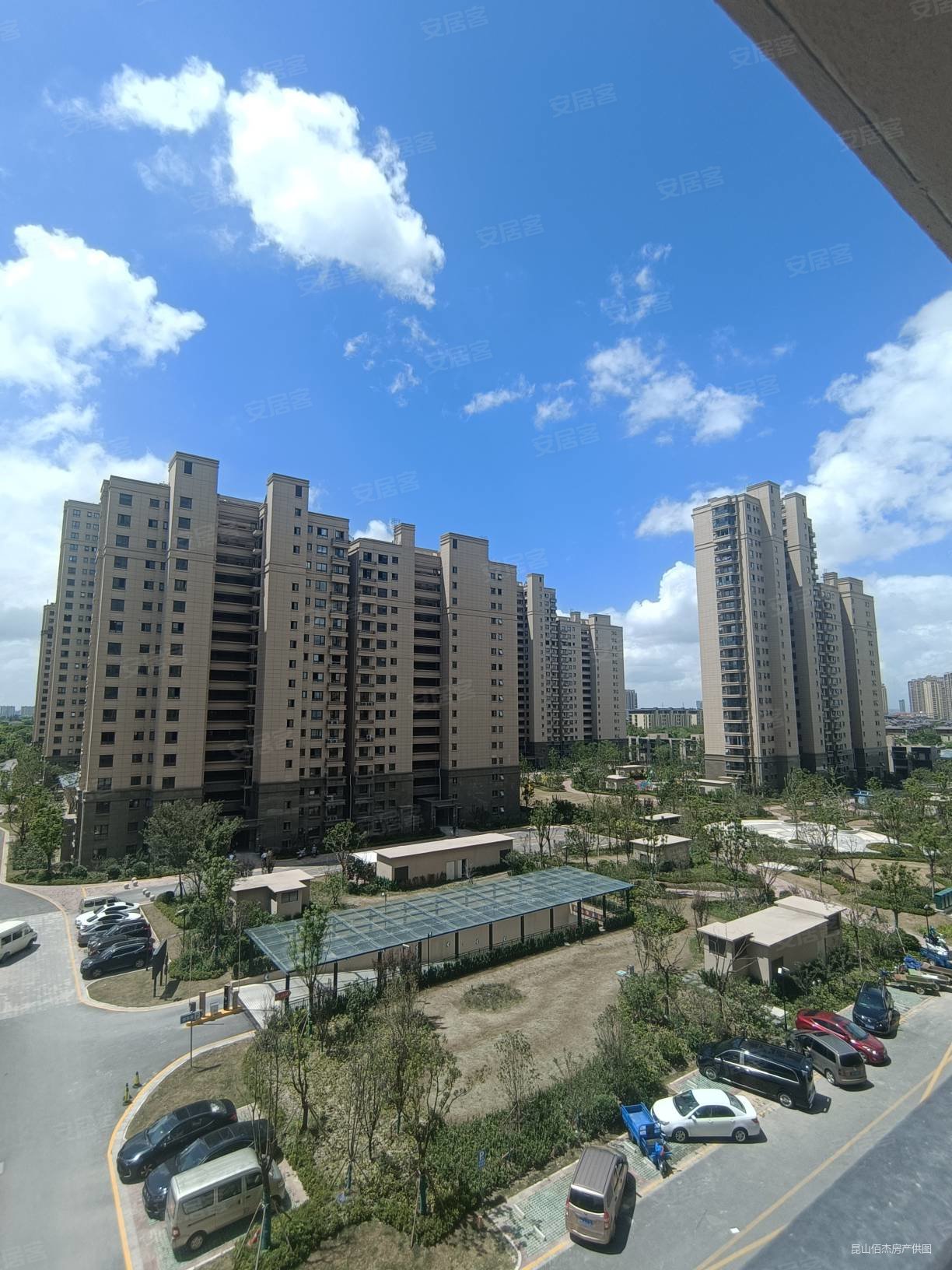 合生国际花园2室2厅1卫89㎡南北109万