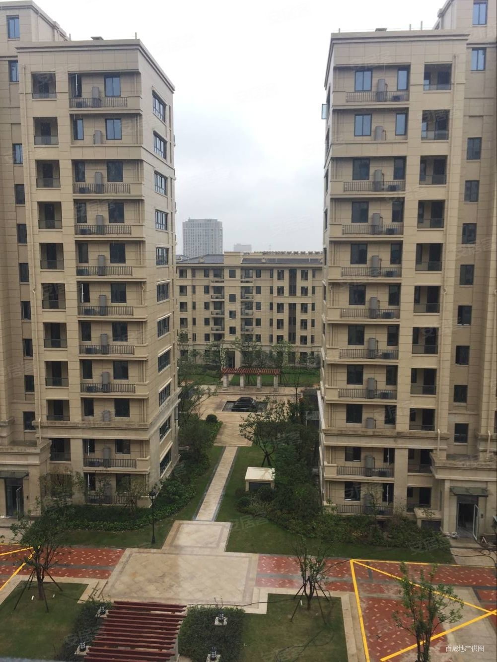 卡森卫星城名庭园南北通透电梯房满二109平采光好