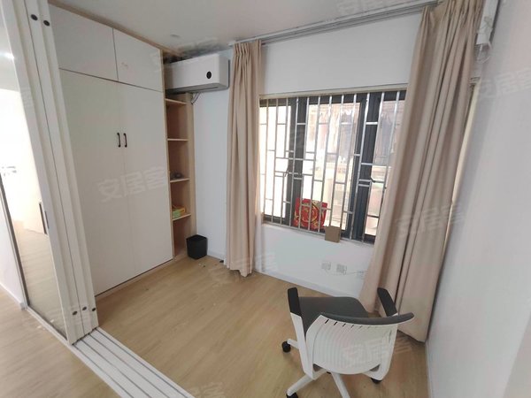 【多图】铂金时代公寓,人民南租房,可做三房用,好漂亮的装修,大阳台