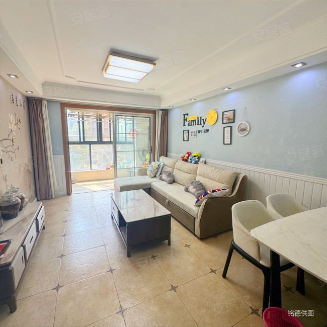 中航精装修 满五 拎包入住 随时看房,中航樾公馆二手房,260万,3室2厅