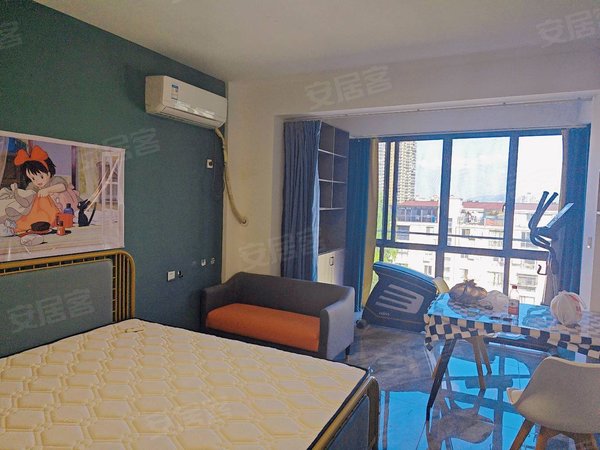 杭州富阳富春西山坎鹿山公馆 东吴公园 地铁口附近 精装单身公寓 停车