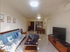 防城港东兴体育场出租  碧桂园干净整洁3房   拎包入住  方便看房出租房源真实图片