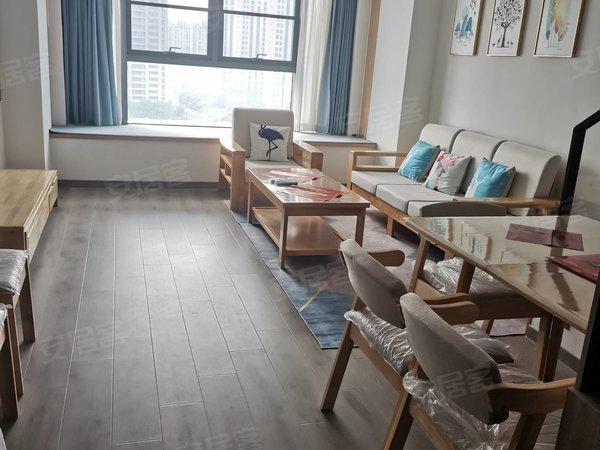 镜湖之星,全新精装loft,首租,拎包入住出租房源真实图片