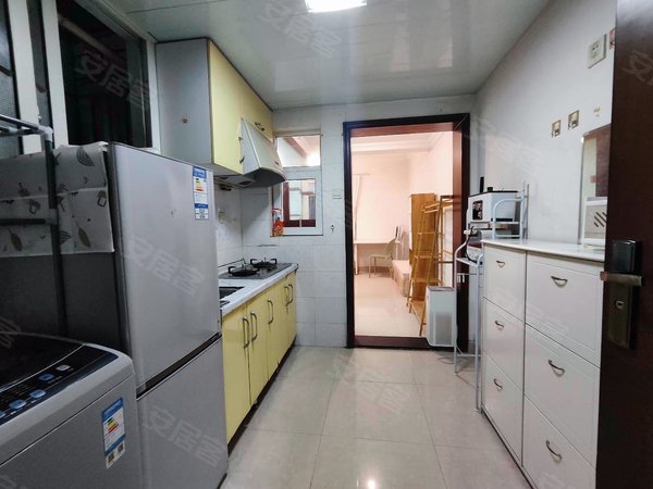 【多图】白金酒店公寓,新安租房,灵芝地铁站,精装一房,全齐出租,随时