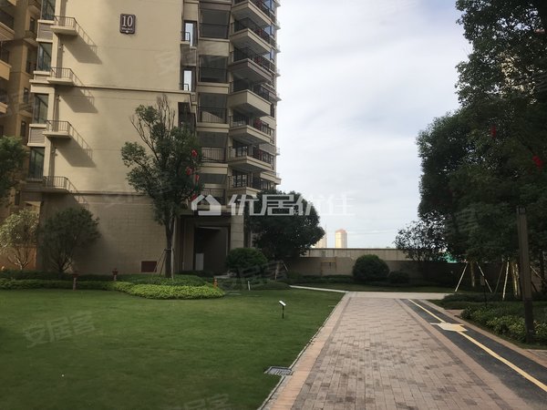 【多图】龙光玖珑台(一二四期),蒲庙镇租房,精装 押二付三 电梯房