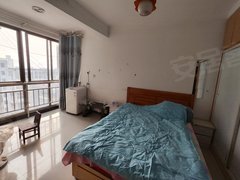 商丘睢阳万达广场！万达旁边南户一居室出租！随时看房！出租房源真实图片