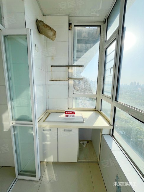 水郡花园 出行方便 医疗配套成熟 正规商品房 集中供暖