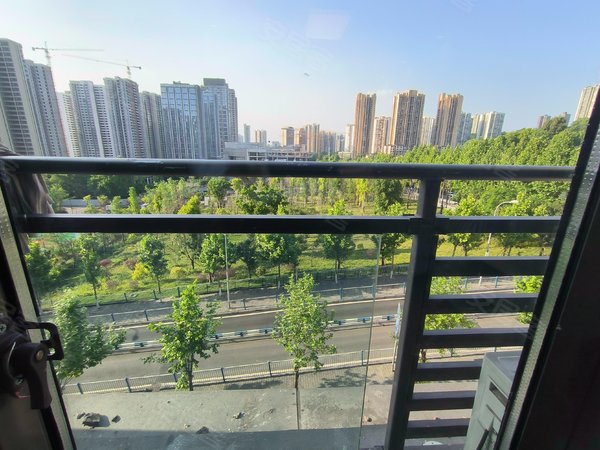 重庆沙坪坝新桥万科金色悦城(5期商住楼)零虚假房源,可短租月付,万科
