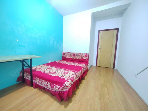 昆山玉山城北中原佳苑同泰,淳华,加百裕一条路中原佳苑单间出租,押一