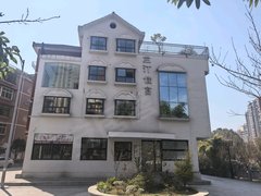 黔南龙里兴隆路龙里县金龙路小区 6室4厅4卫出租房源真实图片
