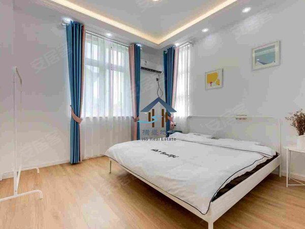 金华东阳横店玫瑰星城玫瑰星城 3室2厅2卫 南北通透 215平 精装修出租房源真实图片