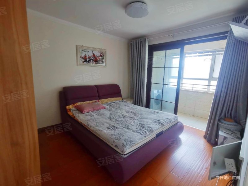 美林苑环境安静南北通透精装修送车位地下室价格可谈