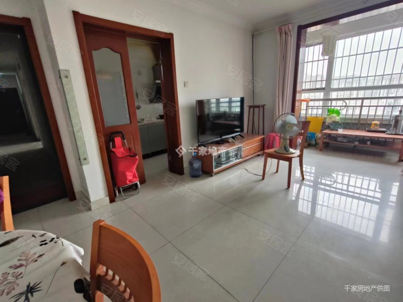 价格不离谱就能谈惠民园两室带电梯南北通透停车方便