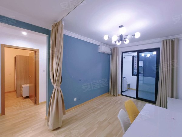 上海虹口江湾墨翠里墨翠里  |精装两房,近四院,小区新环境好,前无遮挡