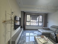 通化梅河口光明龙湖蓝山 电梯4楼 有空调 海龙湖旁 2 3万包取暖物业出租房源真实图片