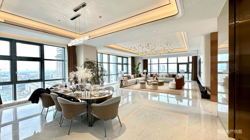 怡水豪庭3室2厅3卫297㎡南1380万