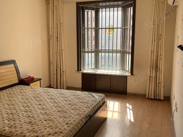 淮安淮阴樱花园国华御锦园国华御景园108平米拎包入住1400一月出租