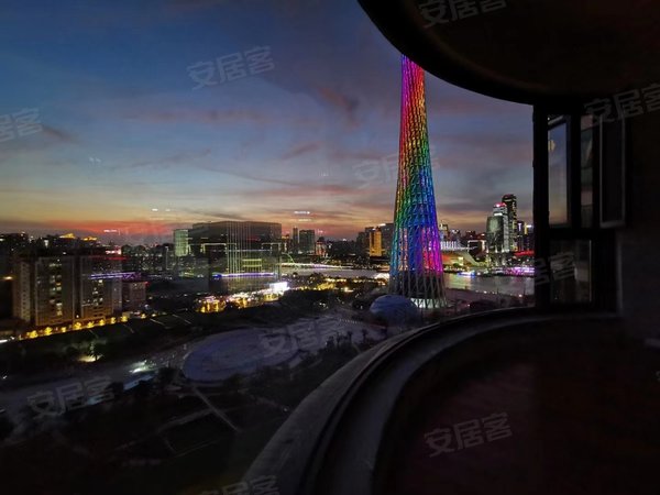 广州海珠广州塔珠江帝景苑珠江帝景克莱公寓200平5房全新配套出租房源