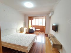 上海浦东北蔡近地铁 简单装修一房一厅 可办理居住证 看房子方便 拎包入住出租房源真实图片