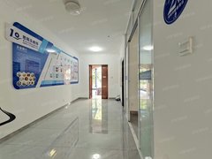 深圳龙岗横岗业主急租 振业城800平联排别墅 上下5层 带院子可商住两用出租房源真实图片