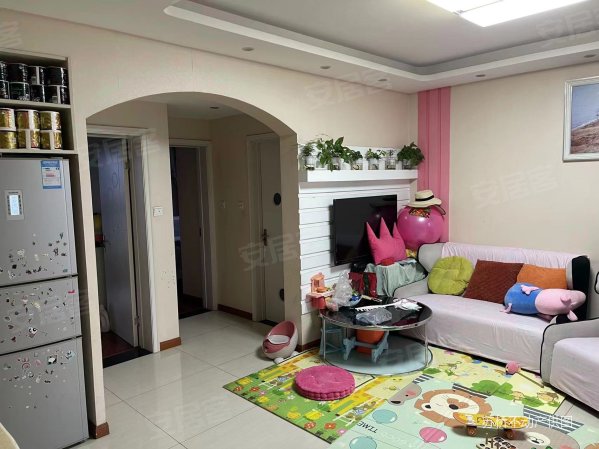 凤凰名城 地铁口 好楼层  采光好 周边配套齐全 主营小区