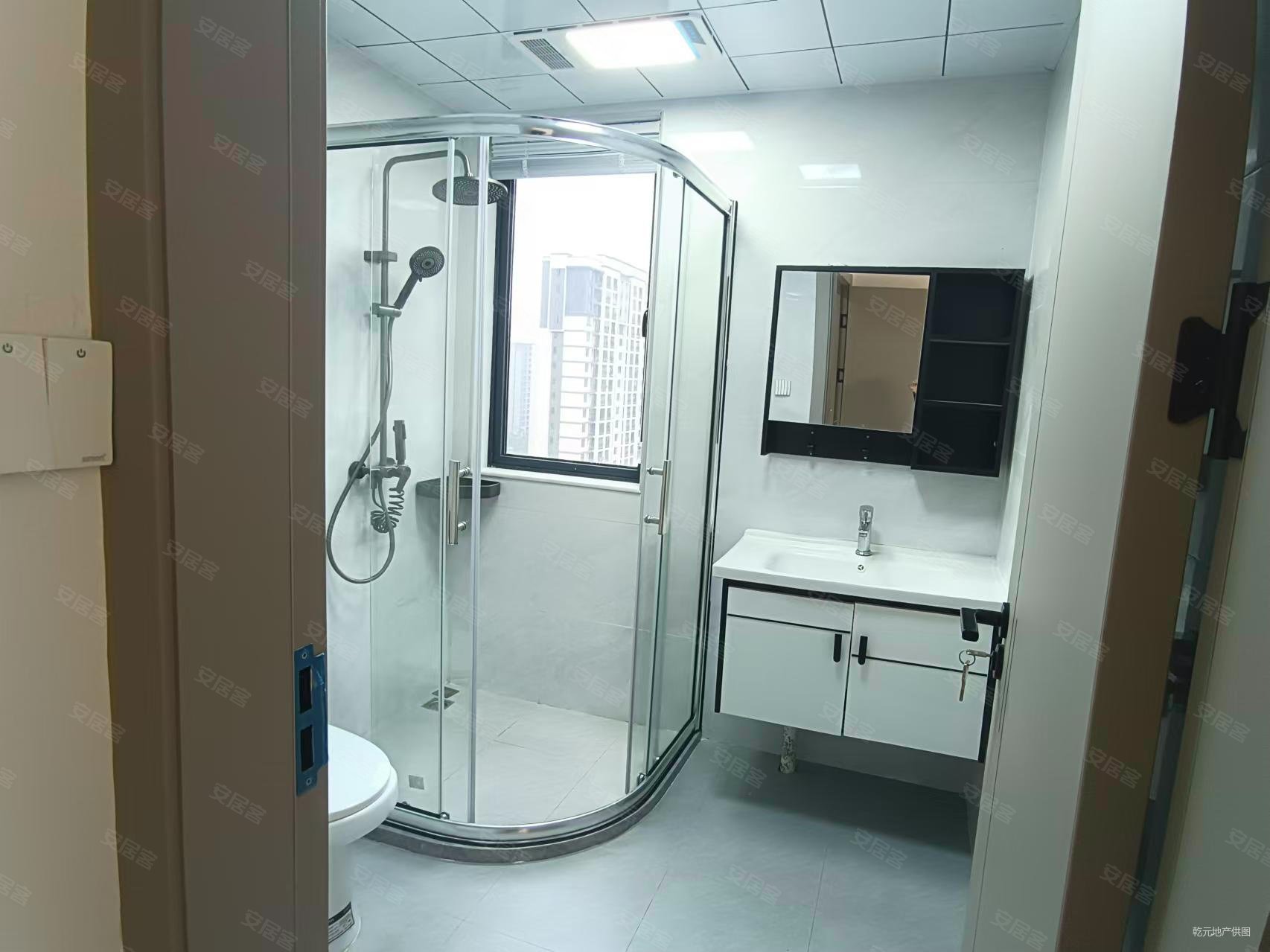 复兴苑3室2厅2卫98㎡南北65.5万