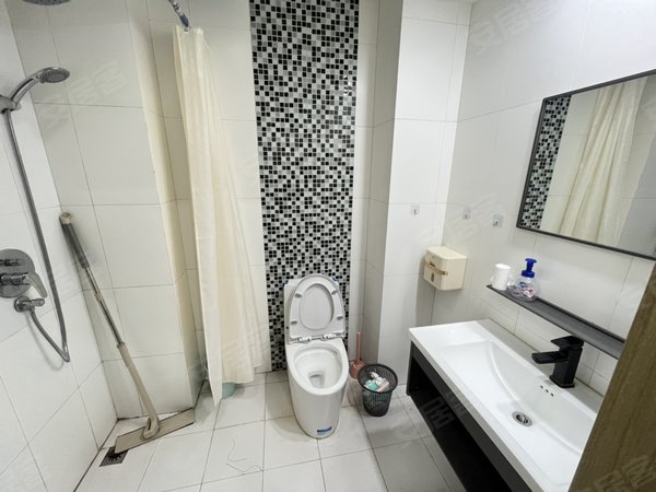 【多图】索亚万丽国际公寓,第一大街租房,美华大厦酒店太阳雨,近盛世