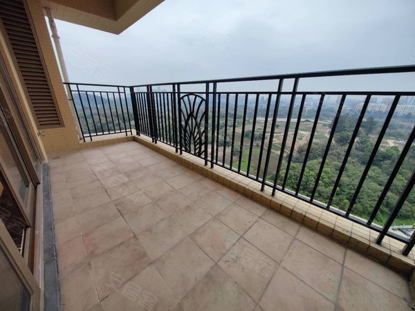 广州番禺汉溪长隆长隆珑玥长隆珑翠北区近地铁  高层头次出租全新交楼