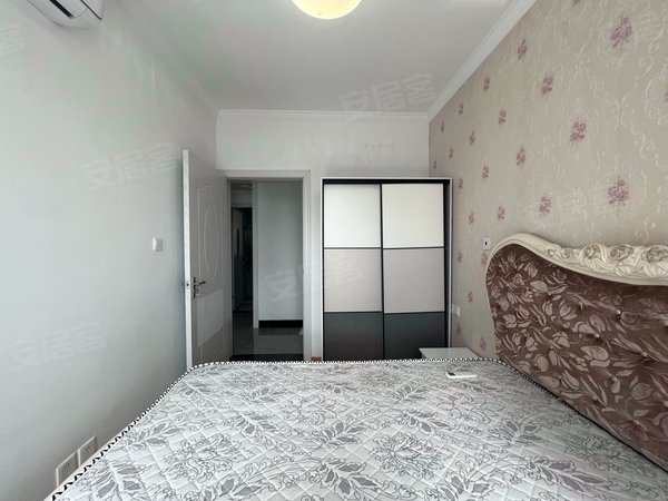 上海奉贤南桥阳光星期8百联商城 馨雅名邸 3房2厅1卫 有钥匙 随时看房