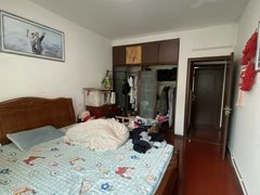 枣庄滕州善南伤骨医院南和谐家园三室两厅一卫,3个空调,家具家电齐全出租房源真实图片