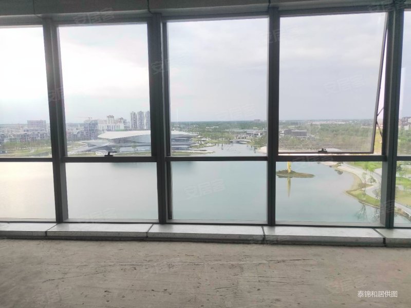 菁蓉湖 科幻新城 滨湖湾 正对湖景大平层 中间楼层 独门独户,菁蓉滨湖