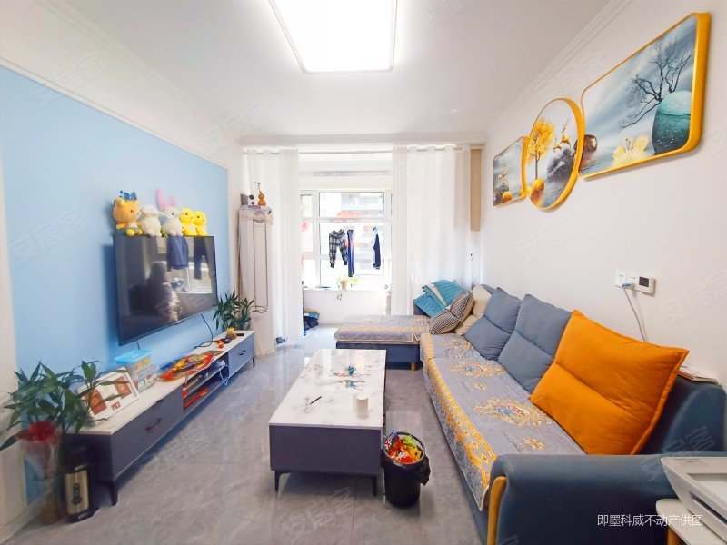 山东华府精装修已正常首付套三好房看房有钥匙