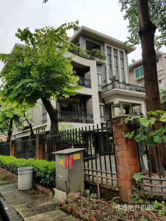 市桥 黄沙岛别墅485方自带私家花园车库环境安静望江景房