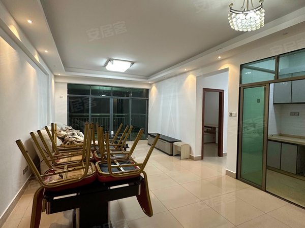 深圳龙华观澜紫汇花园观澜富士康北门大水坑一村小区房三房一厅大阳台