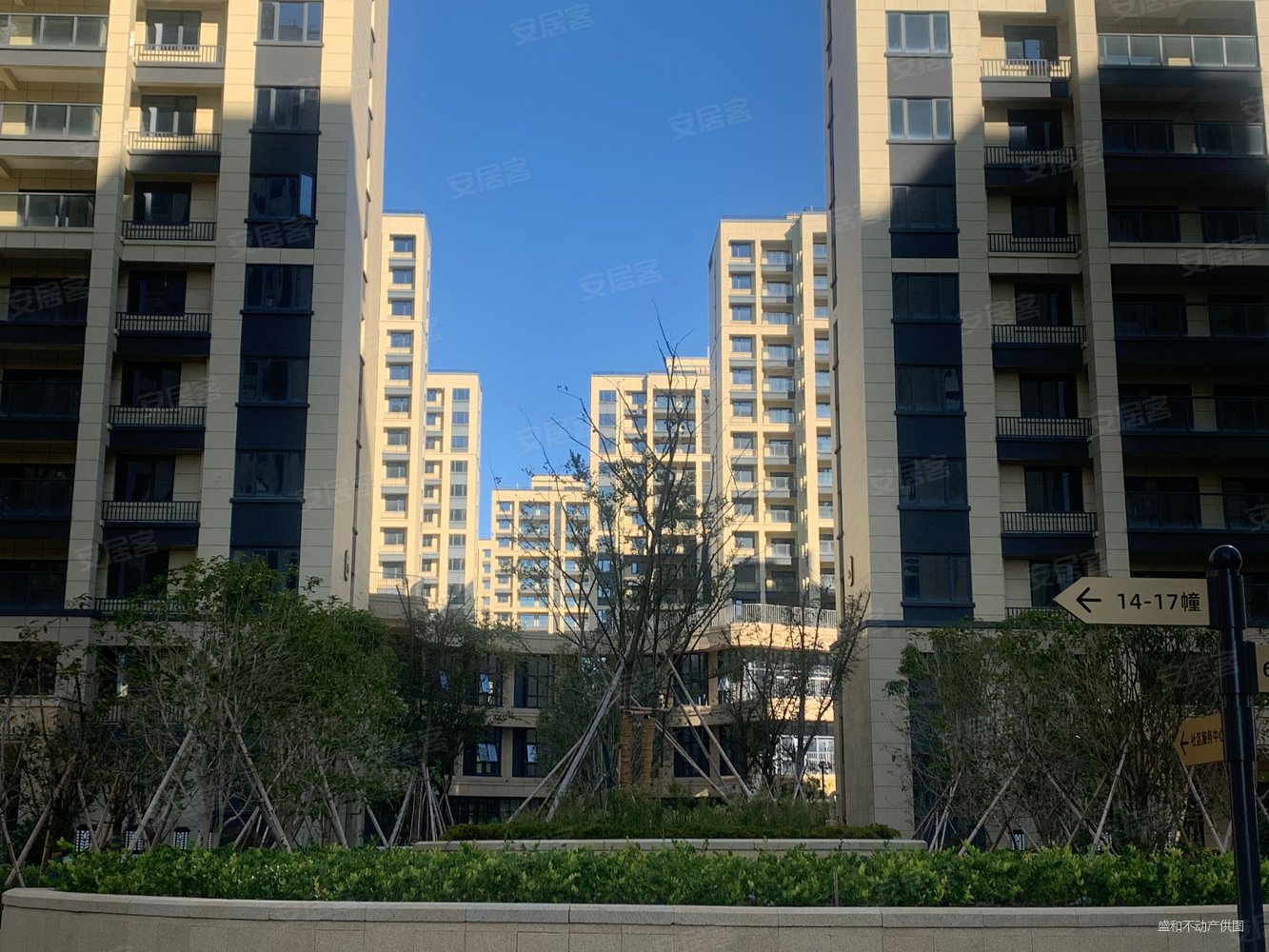 大榭碧海蓝湾二室二卫电梯房急售低市场价20w70年产权