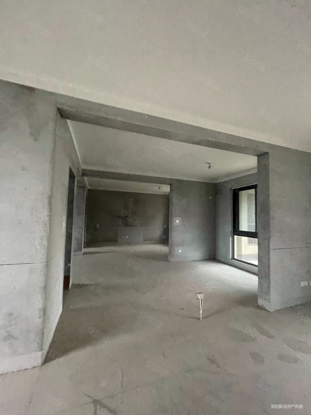 溧阳高档小区天隽半岛11楼,163,湖景房,278万