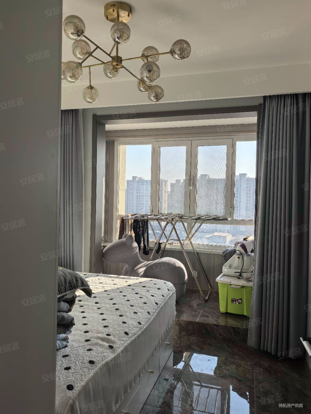 水岸壹号3室2厅2卫108.84㎡南北87万