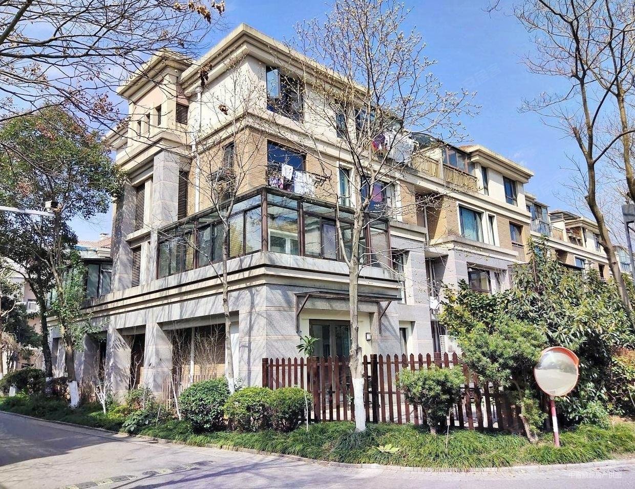 依云溪谷叠加别墅南外仙林中心业主出国急售欢迎实地品鉴